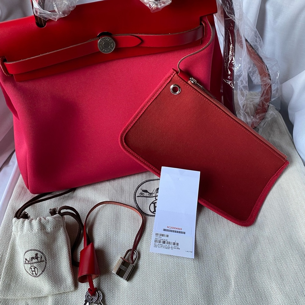 Hermes Herbag 31 in Red